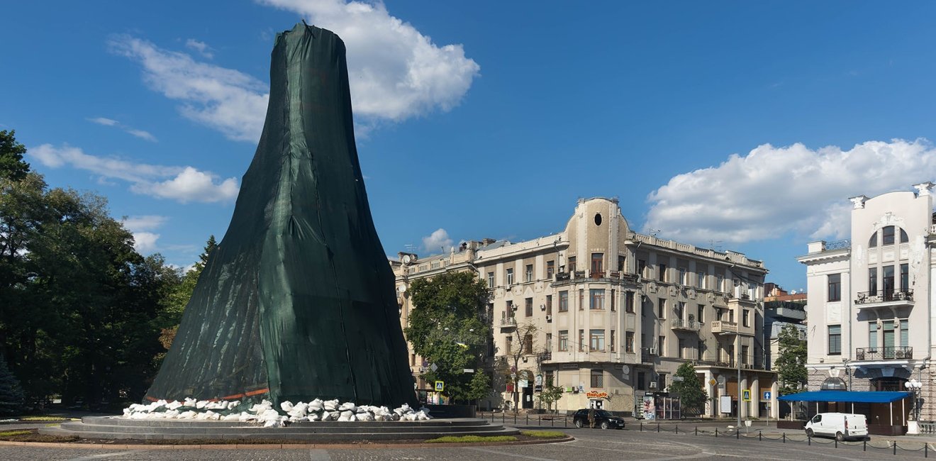 Monument protected from artillery's 