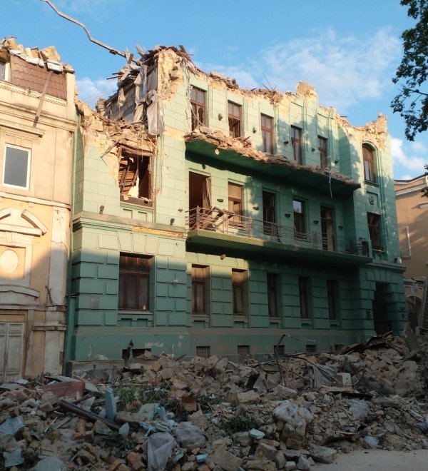 A house in the center of Odesa destroyed due to the explosion of a Russian rocket attcack
